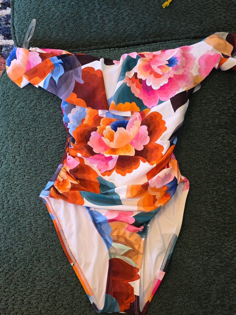 La BLANCA Vibrant Floral One-Piece Swimsuit - Multicolor Size US 4